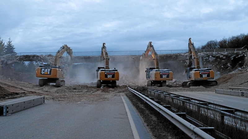 Mainz& Autobahnkreuz Mainz-Süd: Baustelle verzögert sich bis 2021 - Geschlossene Rampe Richtung Bingen sorgt für Schleichverkehr-Ärger Autobahnkreuz Mainz-Süd: Baustelle verzögert sich bis 2021 - Geschlossene Rampe Richtung Bingen sorgt für Schleichverkehr-Ärger