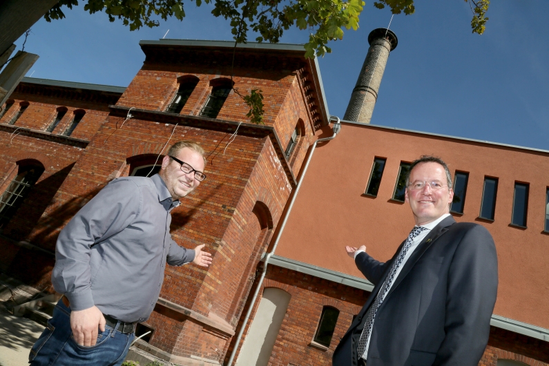 Mainz& KUZ kehrt zurück - Kulturzentrum am Winterhafen wird am 14. Dezember wiedereröffnet - Tag der Offenen Tür, Kulturwoche KUZ kehrt zurück - Kulturzentrum am Winterhafen wird am 14. Dezember wiedereröffnet - Tag der Offenen Tür, Kulturwoche