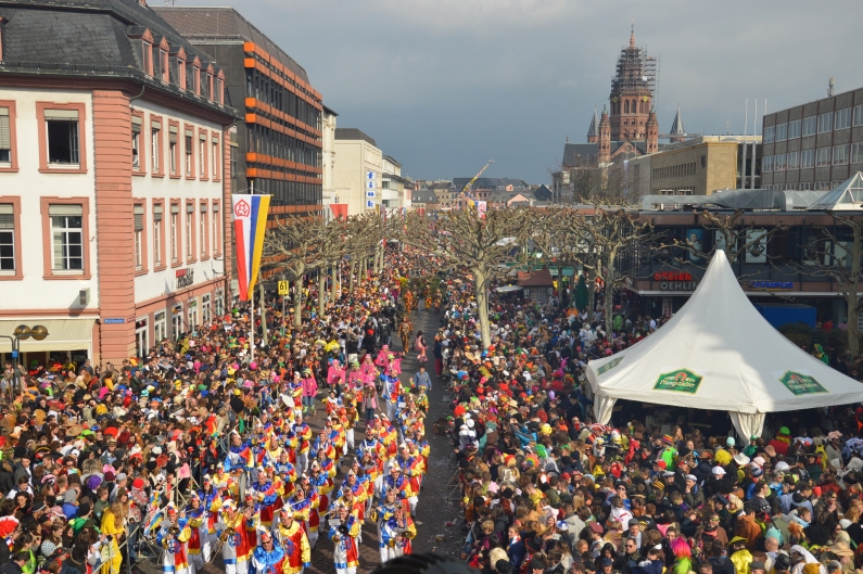 Mainz& Mainz&-Kommentar: Warum das Aus für die ECE-Riesenmall gut für Mainz ist Mainz&-Kommentar: Warum das Aus für die ECE-Riesenmall gut für Mainz ist