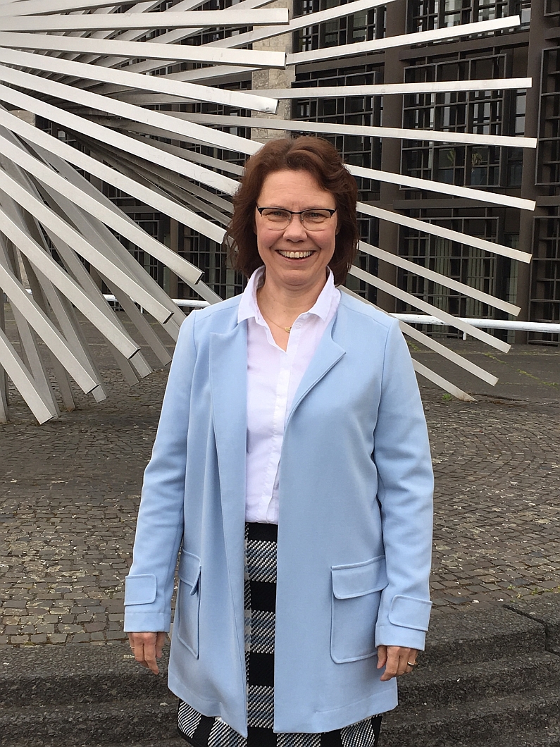 Mainz& Dezernentenwahl im Stadtrat am Mittwoch: Ampel stellt Weichen für die nächsten acht Jahre Dezernentenwahl im Stadtrat am Mittwoch: Ampel stellt Weichen für die nächsten acht Jahre