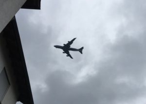 Mainz& Initiative gegen Fluglärm fordert Verzicht auf Flugreisen bei Stadt Mainz - Stadt: Gibt es seit 2012 Initiative gegen Fluglärm fordert Verzicht auf Flugreisen bei Stadt Mainz - Stadt: Gibt es seit 2012