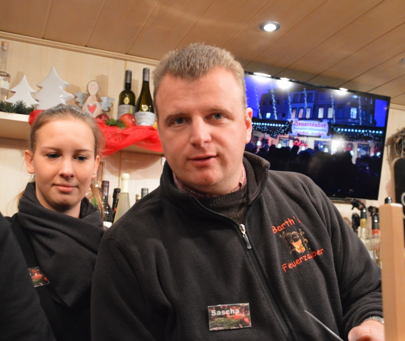 Mainz& Weihnachtsmarkt: Der große Mainz&-Glühweintest 2014 Weihnachtsmarkt: Der große Mainz&-Glühweintest 2014