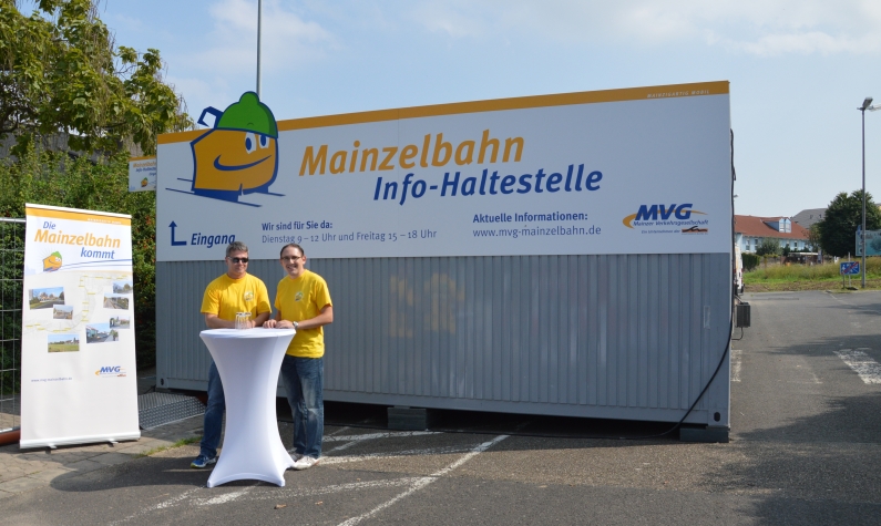 Mainz& Info-Haltestelle für die Mainzelbahn Info-Haltestelle für die Mainzelbahn