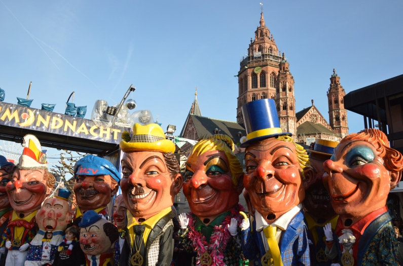 Mainz& 61. Jugendmaskenzug rollt zum vorerst letzten Mal am Fastnachtssamstag - 2019 Verlegung - Straßenfastnacht startet 61. Jugendmaskenzug rollt zum vorerst letzten Mal am Fastnachtssamstag - 2019 Verlegung - Straßenfastnacht startet