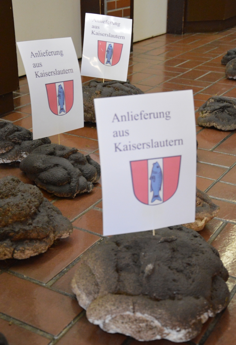 Mainz& Anwalt zu Klärschlamm: Argument Schadensersatzforderungen "unzutreffend und unseriös" Anwalt zu Klärschlamm: Argument Schadensersatzforderungen "unzutreffend und unseriös"