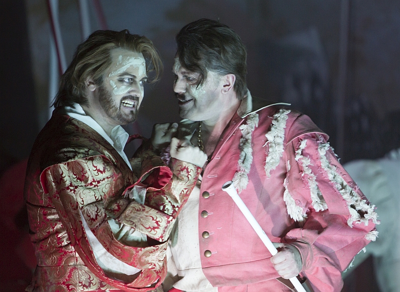 Mainz& Mittelalter, Barock, Orientalik - Staatstheater lädt am Samstag, den 16. Februar zum Kostümverkauf 2019 - Stücke aus Rigoletto dabei Mittelalter, Barock, Orientalik - Staatstheater lädt am Samstag, den 16. Februar zum Kostümverkauf 2019 - Stücke aus Rigoletto dabei