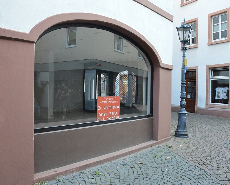 Mainz& IHK fordert Abschaffung: Zentrenkonzept in Mainz "reines Verhinderungskonzept" IHK fordert Abschaffung: Zentrenkonzept in Mainz "reines Verhinderungskonzept"