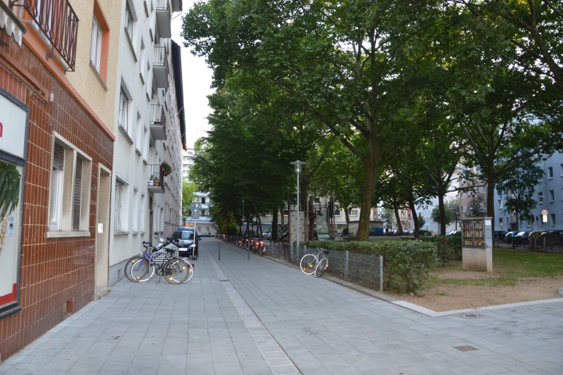 Mainz& Lessingplatz: 40 Parkplätze weg, Bürgerfest ohne Einladung Lessingplatz: 40 Parkplätze weg, Bürgerfest ohne Einladung