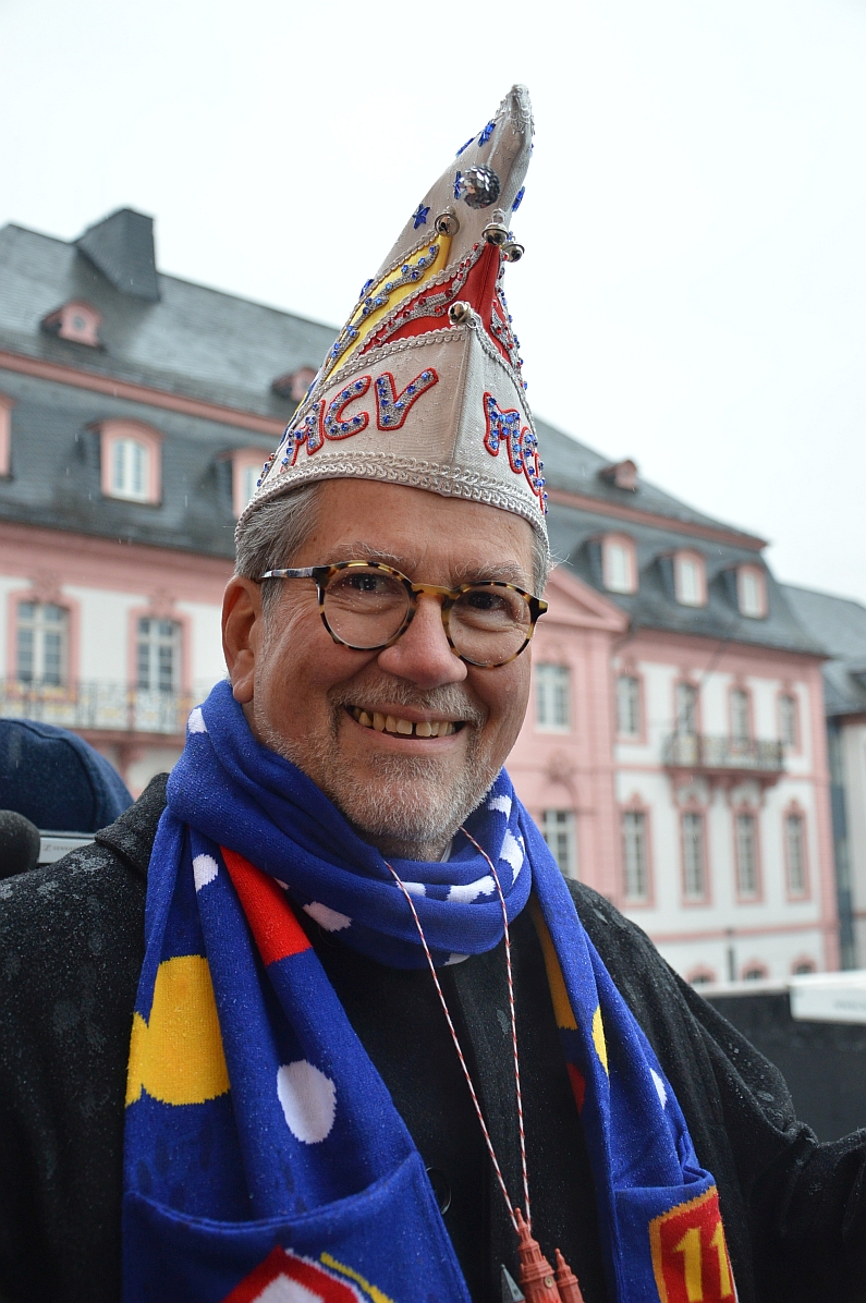 Mainz& Flaggschiff der Mainzer Fastnacht in Finanzturbulenzen - MCV drei Jahre mit klarem Minus - Mangelnde Liquidität im Sommer Flaggschiff der Mainzer Fastnacht in Finanzturbulenzen - MCV drei Jahre mit klarem Minus - Mangelnde Liquidität im Sommer