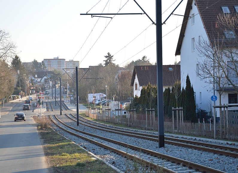 Mainz& Preise für Mieten und Eigentum steigen langsam weiter - Immobilienverband: erheblich mehr Bauland nötig Preise für Mieten und Eigentum steigen langsam weiter - Immobilienverband: erheblich mehr Bauland nötig