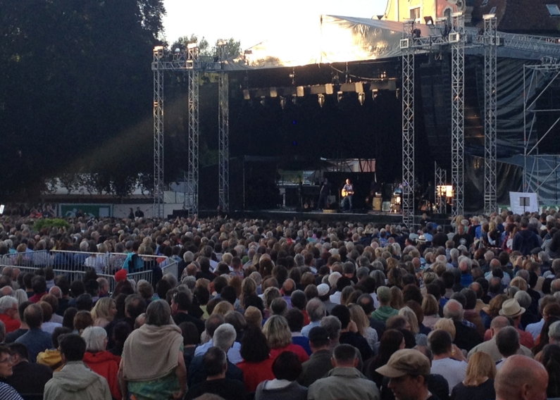 Mainz& Summer in the City: Start mit Mark Knopfler am Freitag Summer in the City: Start mit Mark Knopfler am Freitag