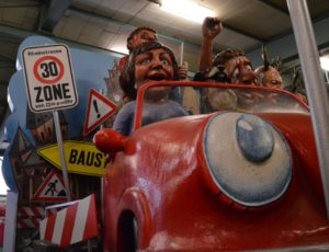 Mainz& A60 Mainzer Ring zwischen Finthen und Dreieck Mainz nur einspurig bei Nacht - Blitzer kontrollieren Tempo 40 A60 Mainzer Ring zwischen Finthen und Dreieck Mainz nur einspurig bei Nacht - Blitzer kontrollieren Tempo 40