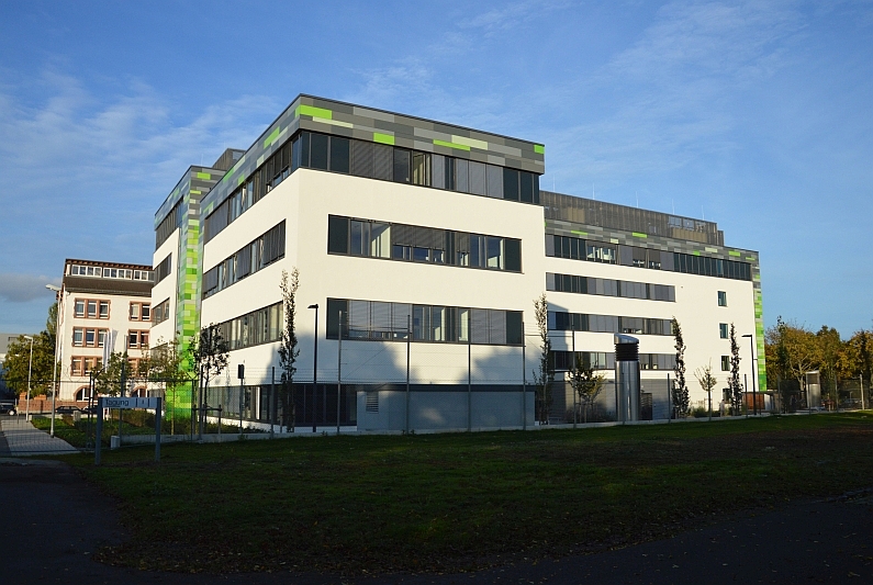 Mainz& Stadt bestreitet Information über verschobene Freigabe der GFZ-Kaserne - CDU: OB vergiftet Verhandlungsklima - Land setzt Projektsteuerer ein Stadt bestreitet Information über verschobene Freigabe der GFZ-Kaserne - CDU: OB vergiftet Verhandlungsklima - Land setzt Projektsteuerer ein