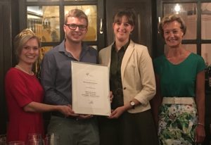 Mainz& Anika Hattemer-Müller ist Sekterzeugerin des Jahres 2019 - Sebastian Erbeldinger Jungwinzer des Jahres Anika Hattemer-Müller ist Sekterzeugerin des Jahres 2019 - Sebastian Erbeldinger Jungwinzer des Jahres