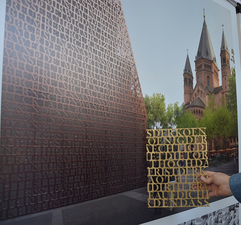 Mainz& Bereits 7.000 Unterschriften gegen Bibelturm am Gutenberg-Museum - OB wirbt für Turm - Gab es Stadtratsbeschluss? Bereits 7.000 Unterschriften gegen Bibelturm am Gutenberg-Museum - OB wirbt für Turm - Gab es Stadtratsbeschluss?