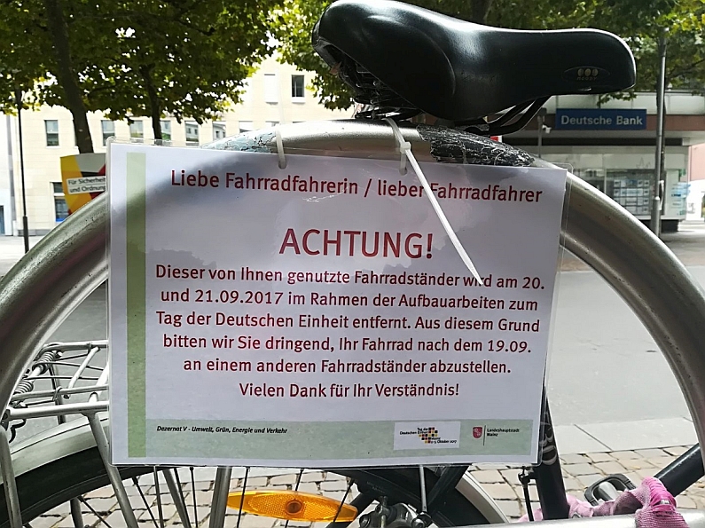 Mainz& "Das ist nicht einladend, was hier passiert" - Schreiner fordert neues Konzept für den Tag der Deutschen Einheit - Update: Reaktionen "Das ist nicht einladend, was hier passiert" - Schreiner fordert neues Konzept für den Tag der Deutschen Einheit - Update: Reaktionen