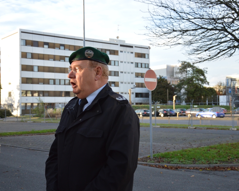 Mainz& Viel Zukunft in der GFZ-Kaserne - Rundgang mit ÖDP Viel Zukunft in der GFZ-Kaserne - Rundgang mit ÖDP