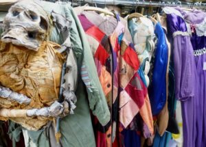 Mainz& Narren-Outfit: Kostümverkauf im Staatstheater am Samstag Narren-Outfit: Kostümverkauf im Staatstheater am Samstag