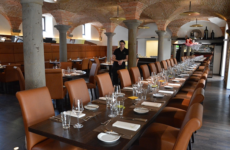 Mainz& GWC&: Gourmets in der Kuhkapelle - Im Vis à Vis in Osthofen servieren sie Geschichte, Wein und gutes Essen GWC&: Gourmets in der Kuhkapelle - Im Vis à Vis in Osthofen servieren sie Geschichte, Wein und gutes Essen