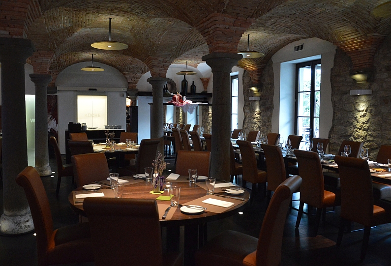 Mainz& GWC&: Gourmets in der Kuhkapelle - Im Vis à Vis in Osthofen servieren sie Geschichte, Wein und gutes Essen GWC&: Gourmets in der Kuhkapelle - Im Vis à Vis in Osthofen servieren sie Geschichte, Wein und gutes Essen