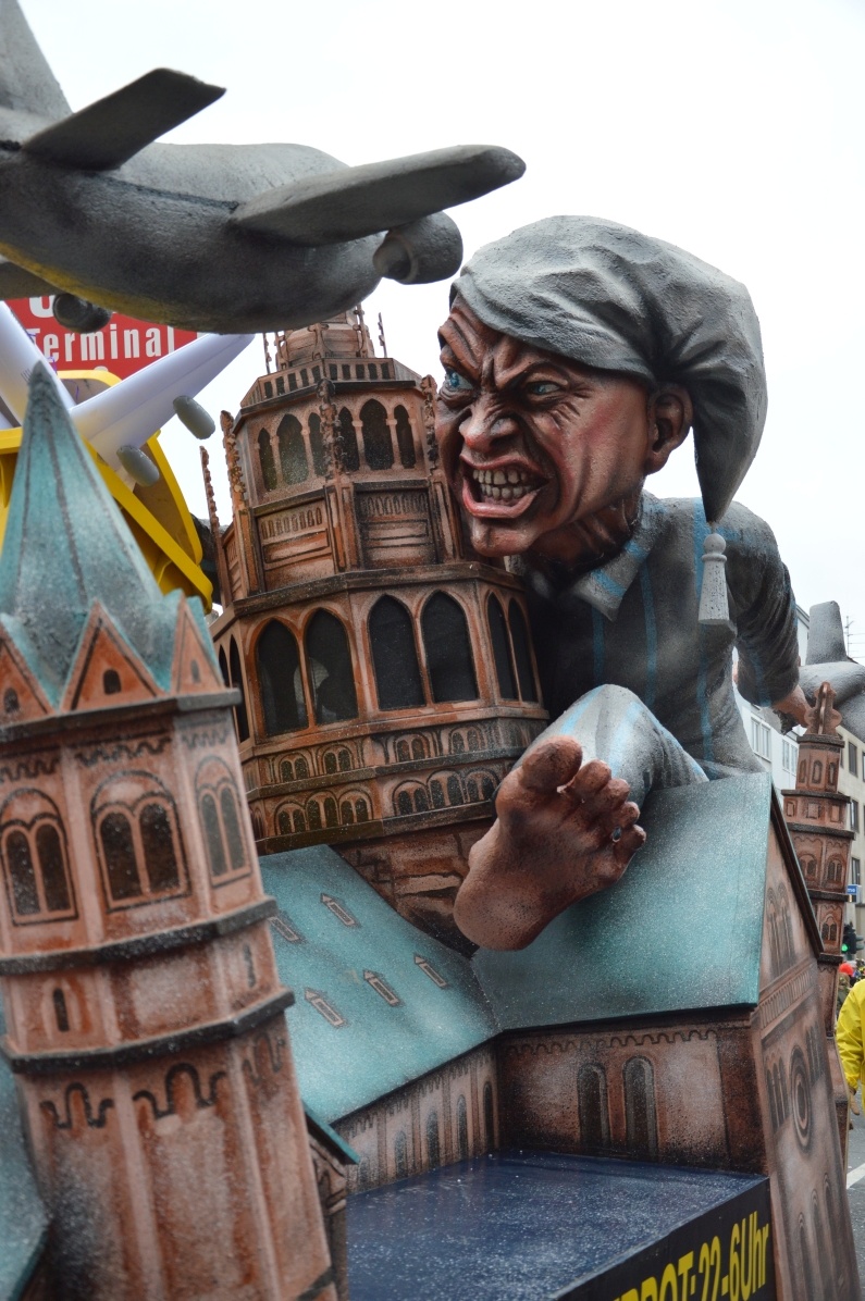 Mainz& 5 Jahre Nordwestlandebahn Frankfurt - 5 Jahre Protest gegen Fluglärm - Samstag Demo 5 Jahre Nordwestlandebahn Frankfurt - 5 Jahre Protest gegen Fluglärm - Samstag Demo