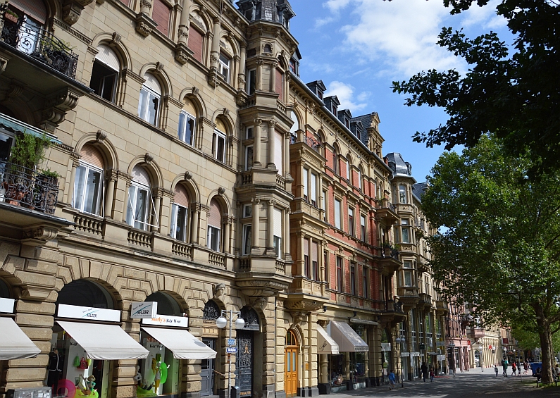 Mainz& Wackelt die Citybahn? - IHK Wiesbaden stimmt mit großer Mehrheit gegen das Projekt - Kowol: "Citybahn noch nicht entscheidungsreif" Wackelt die Citybahn? - IHK Wiesbaden stimmt mit großer Mehrheit gegen das Projekt - Kowol: "Citybahn noch nicht entscheidungsreif"