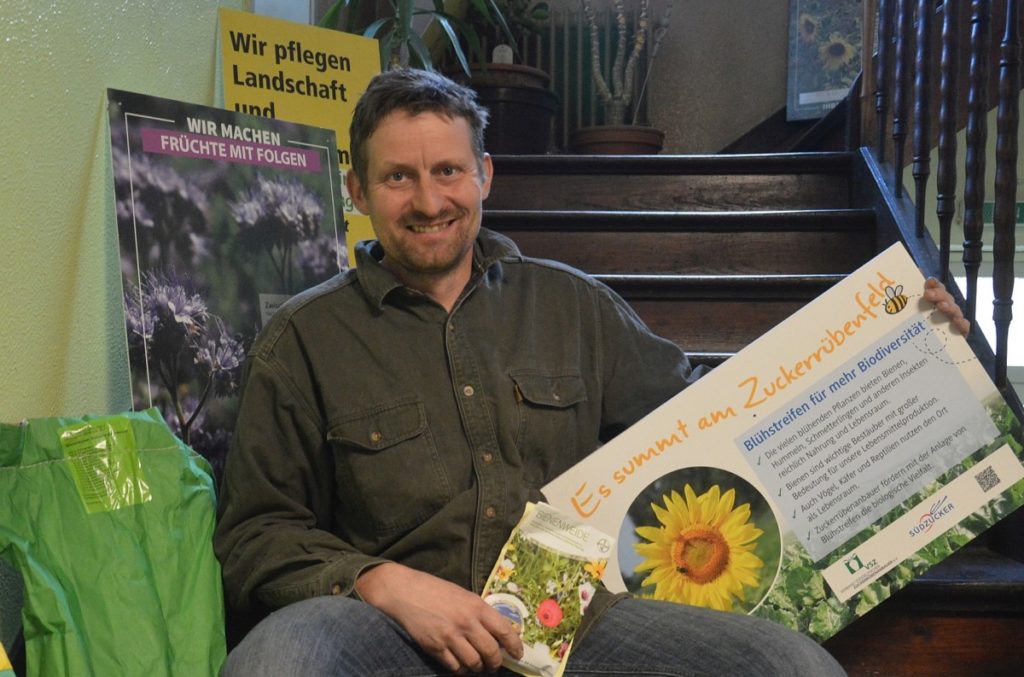 Mainz& Mehr Blüten in die Landwirtschaft - Zum Weltbienentag mahnen Experten Umdenken Mehr Blüten in die Landwirtschaft - Zum Weltbienentag mahnen Experten Umdenken