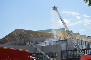 Mainz& Bauarbeiten waren Ursache für Brand der Rheingoldhalle - Großer Saal bleibt länger zu Bauarbeiten waren Ursache für Brand der Rheingoldhalle - Großer Saal bleibt länger zu