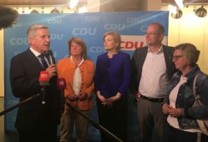 Mainz& "Grün ist hipp" - Erdrutsch pro grüne Partei löst Schockwellen im Mainzer Rathaus aus "Grün ist hipp" - Erdrutsch pro grüne Partei löst Schockwellen im Mainzer Rathaus aus