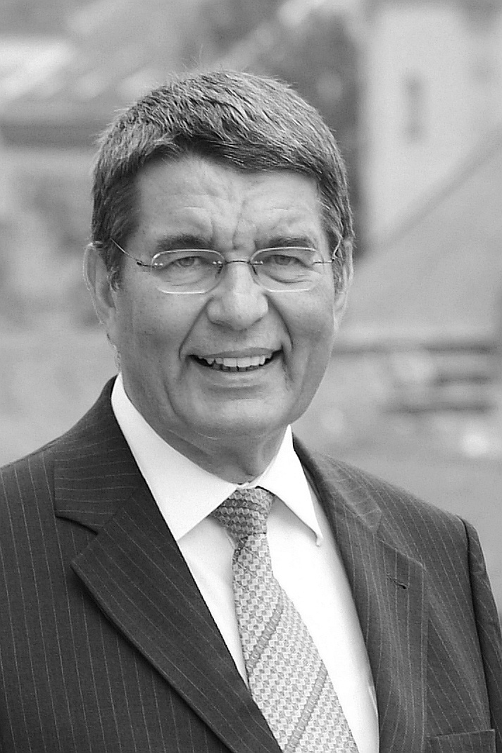 Mainz& Jens Beutel ist tot - Früherer Mainzer Oberbürgermeister überraschend mit 72 Jahren gestorben - Stadt würdigt Verdienste Jens Beutel ist tot - Früherer Mainzer Oberbürgermeister überraschend mit 72 Jahren gestorben - Stadt würdigt Verdienste