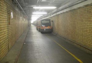 Mainz& Tunnelflieger begleiten Kinderpatienten in den OP - Projekt in Mainzer Uniklinik wertet unterirdischen Gang auf Tunnelflieger begleiten Kinderpatienten in den OP - Projekt in Mainzer Uniklinik wertet unterirdischen Gang auf