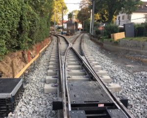 Mainz& Neue Straßenbahn-Wendeschleife am Schinnergraben in Mainz-Hechtsheim in Betrieb Neue Straßenbahn-Wendeschleife am Schinnergraben in Mainz-Hechtsheim in Betrieb