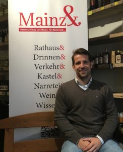 Mainz& "Mein Herzensanliegen: Gutenberg als Stadtmarke entwickeln" - OB-Kandidat Nino Haase im Mainz&-Interview "Mein Herzensanliegen: Gutenberg als Stadtmarke entwickeln" - OB-Kandidat Nino Haase im Mainz&-Interview