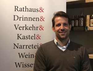 Mainz& "Mein Herzensanliegen: Gutenberg als Stadtmarke entwickeln" - OB-Kandidat Nino Haase im Mainz&-Interview "Mein Herzensanliegen: Gutenberg als Stadtmarke entwickeln" - OB-Kandidat Nino Haase im Mainz&-Interview
