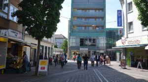 Mainz& Mainz&-Analyse: Deutschlands Erfolg in der Corona-Pandemie, wenige Tote - und wie wir das riskieren Mainz&-Analyse: Deutschlands Erfolg in der Corona-Pandemie, wenige Tote - und wie wir das riskieren