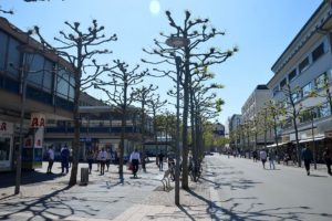 Mainz& Sorge um Karstadt und Kaufhof in Mainz - Linke fordert "Runden Tisch", SPD Erhalt beider Standorte Sorge um Karstadt und Kaufhof in Mainz - Linke fordert "Runden Tisch", SPD Erhalt beider Standorte