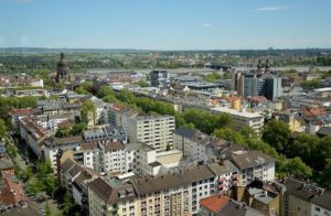 Mainz& Moderne Dachbegrünung für Mainz - Piraten & Volt laden zur interaktiven Videokonferenz mit Experten am 9. Juni Moderne Dachbegrünung für Mainz - Piraten & Volt laden zur interaktiven Videokonferenz mit Experten am 9. Juni