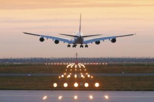 Mainz& Startbahn West in Frankfurt ab 15. Oktober wieder in Betrieb - 78,2 Prozent weniger Passagiere im August Startbahn West in Frankfurt ab 15. Oktober wieder in Betrieb - 78,2 Prozent weniger Passagiere im August